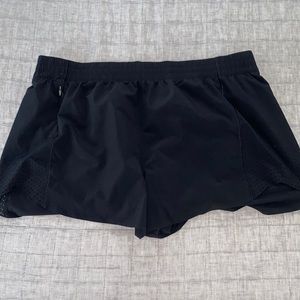 Athlete Hustle 3” shorts